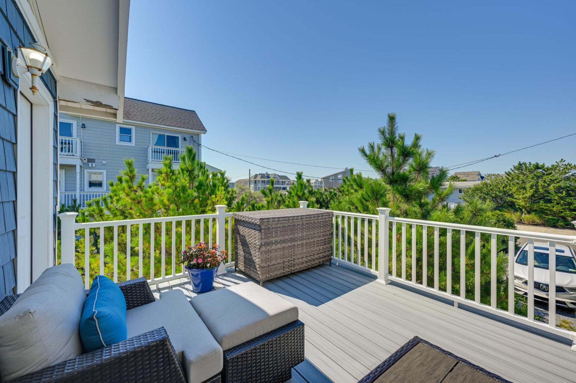 Westhampton Beach Home With Deck And Ocean Views! Exterior foto